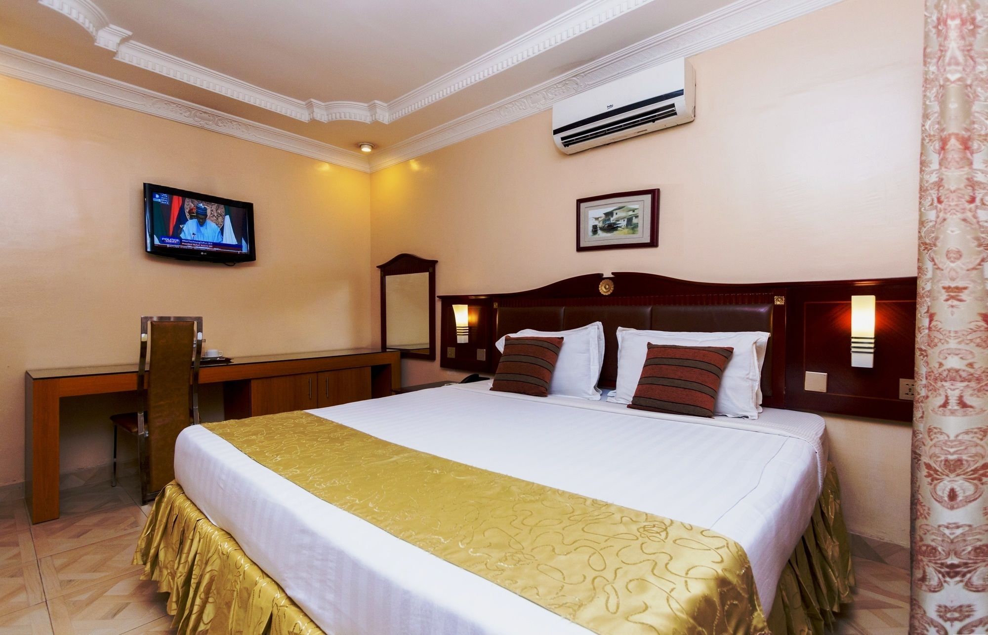 Sunfit - Fitness, Spa, Accommodation Aliayabiagba Exterior foto