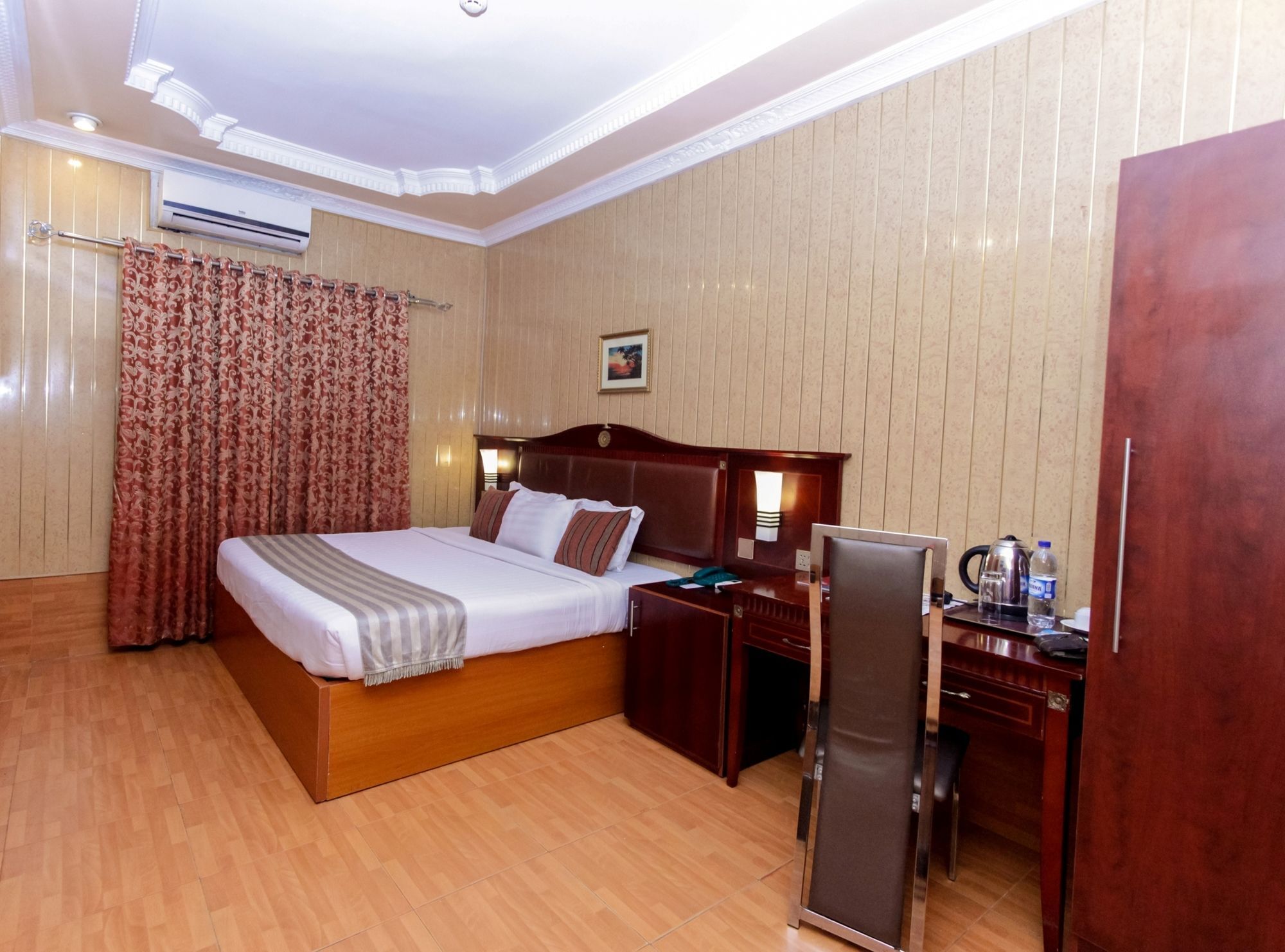 Sunfit - Fitness, Spa, Accommodation Aliayabiagba Exterior foto