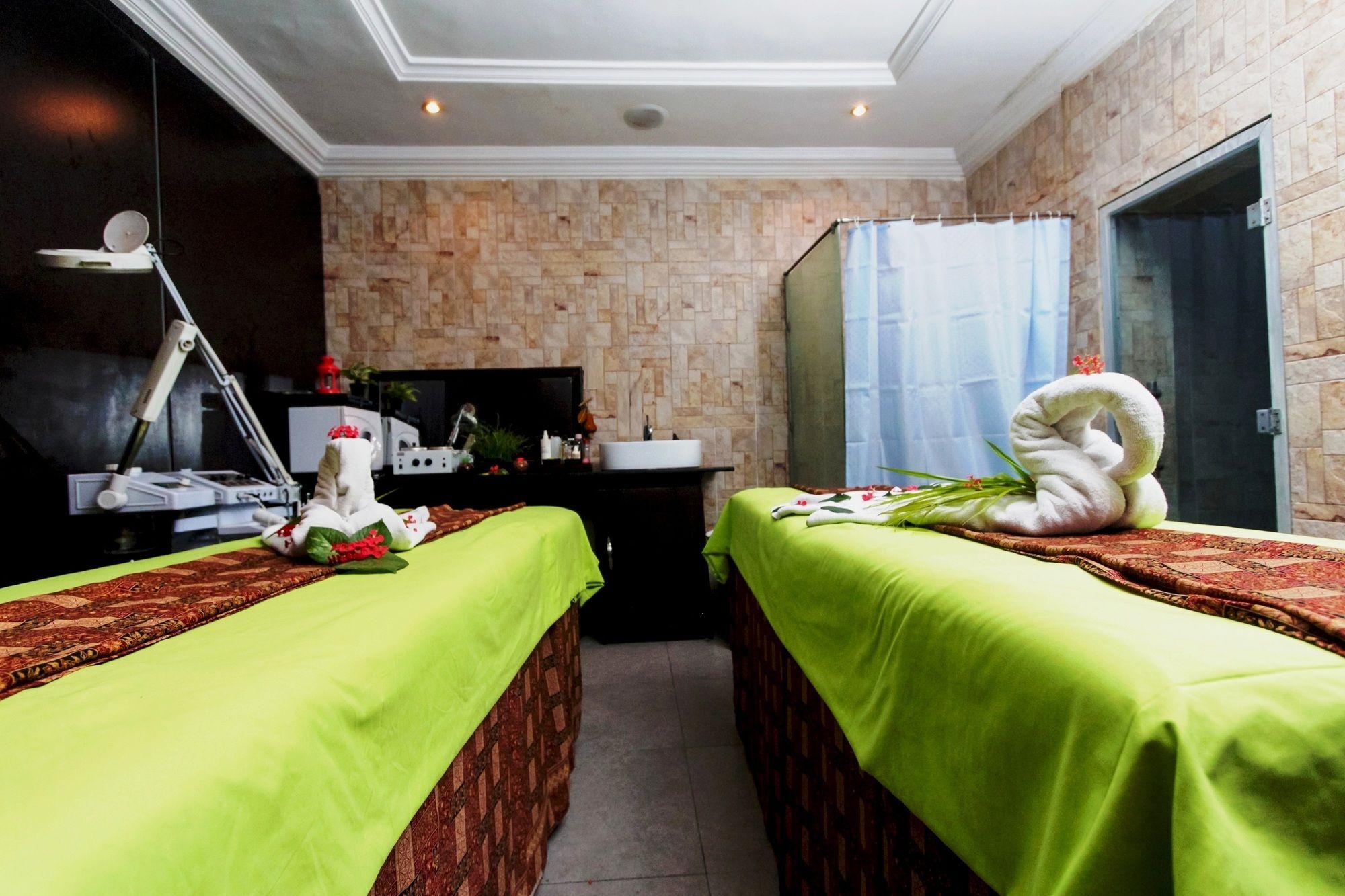 Sunfit - Fitness, Spa, Accommodation Aliayabiagba Exterior foto